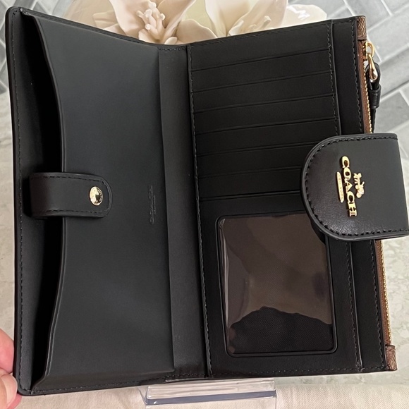 Coach Tech Wallet in Colorblock Signature Canvas - Picture 5 of 5